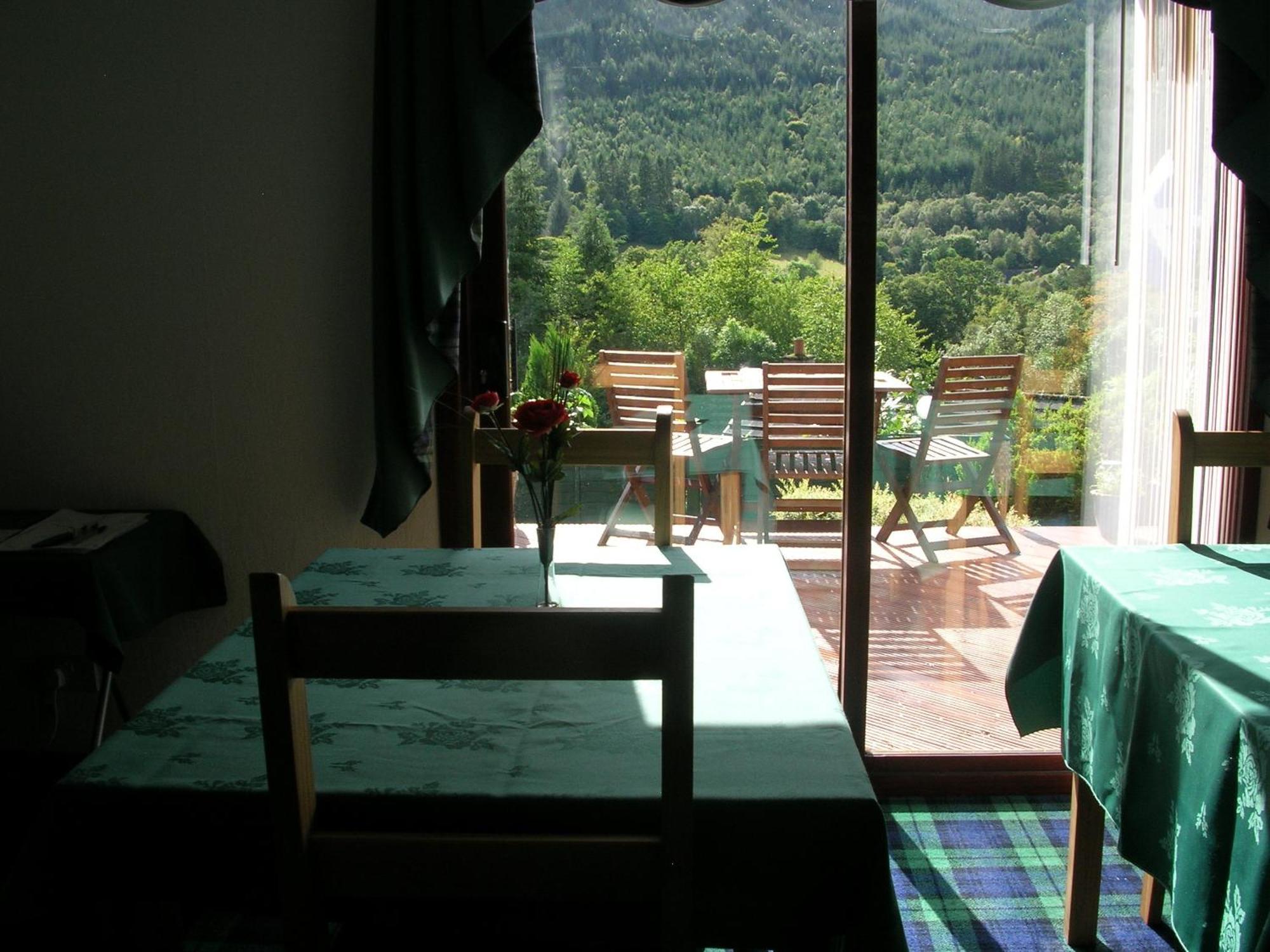 Darroch View B&B インバーモリストン エクステリア 写真